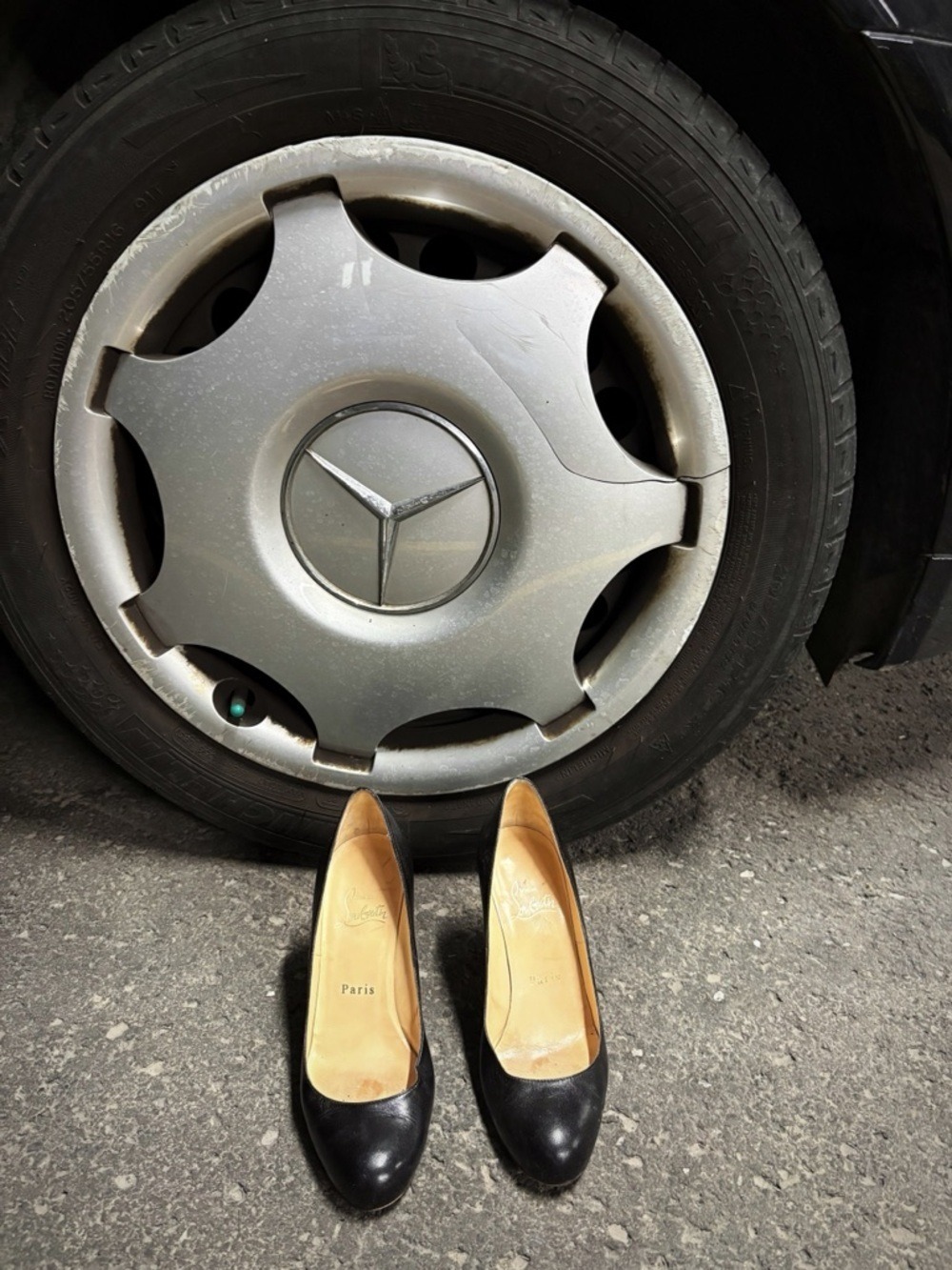Christian Louboutin size 35 black pumps